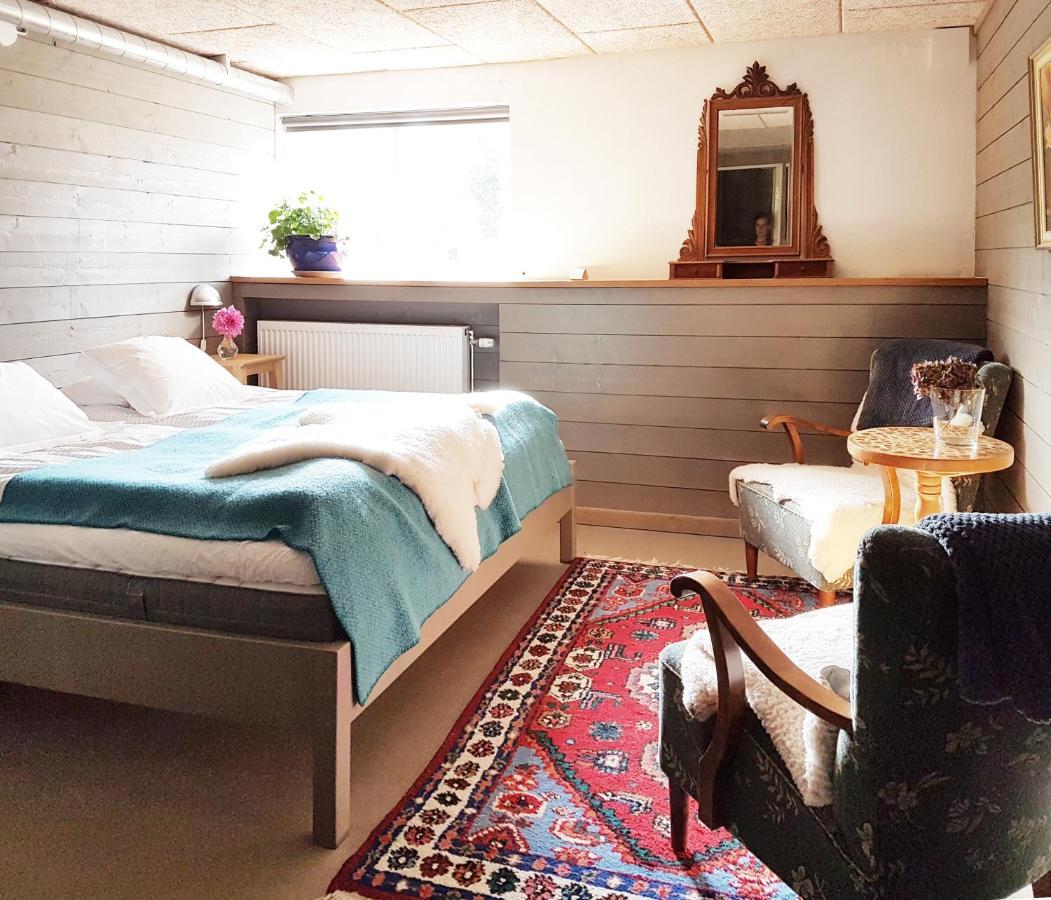 네슈 Topperyd Bed & Breakfast B&B 외부 사진